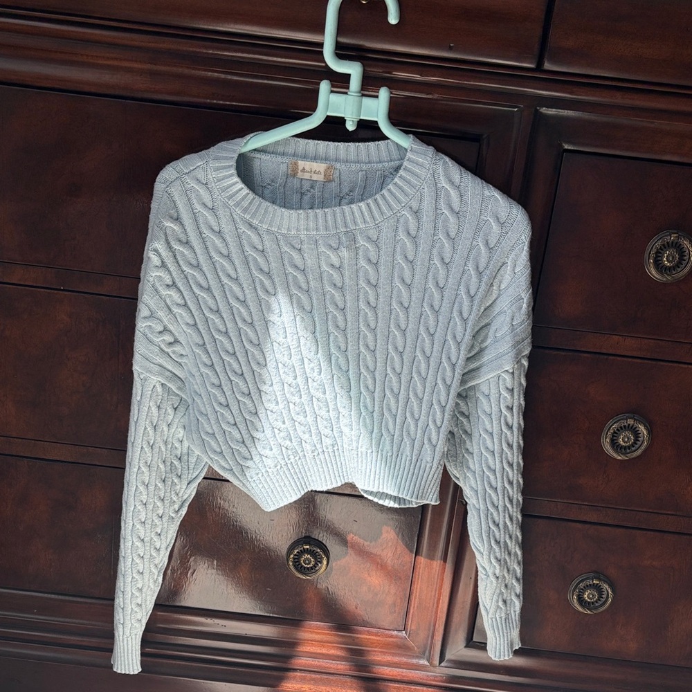 Altard State Cable Knit Cropped Sweater - Light Blue